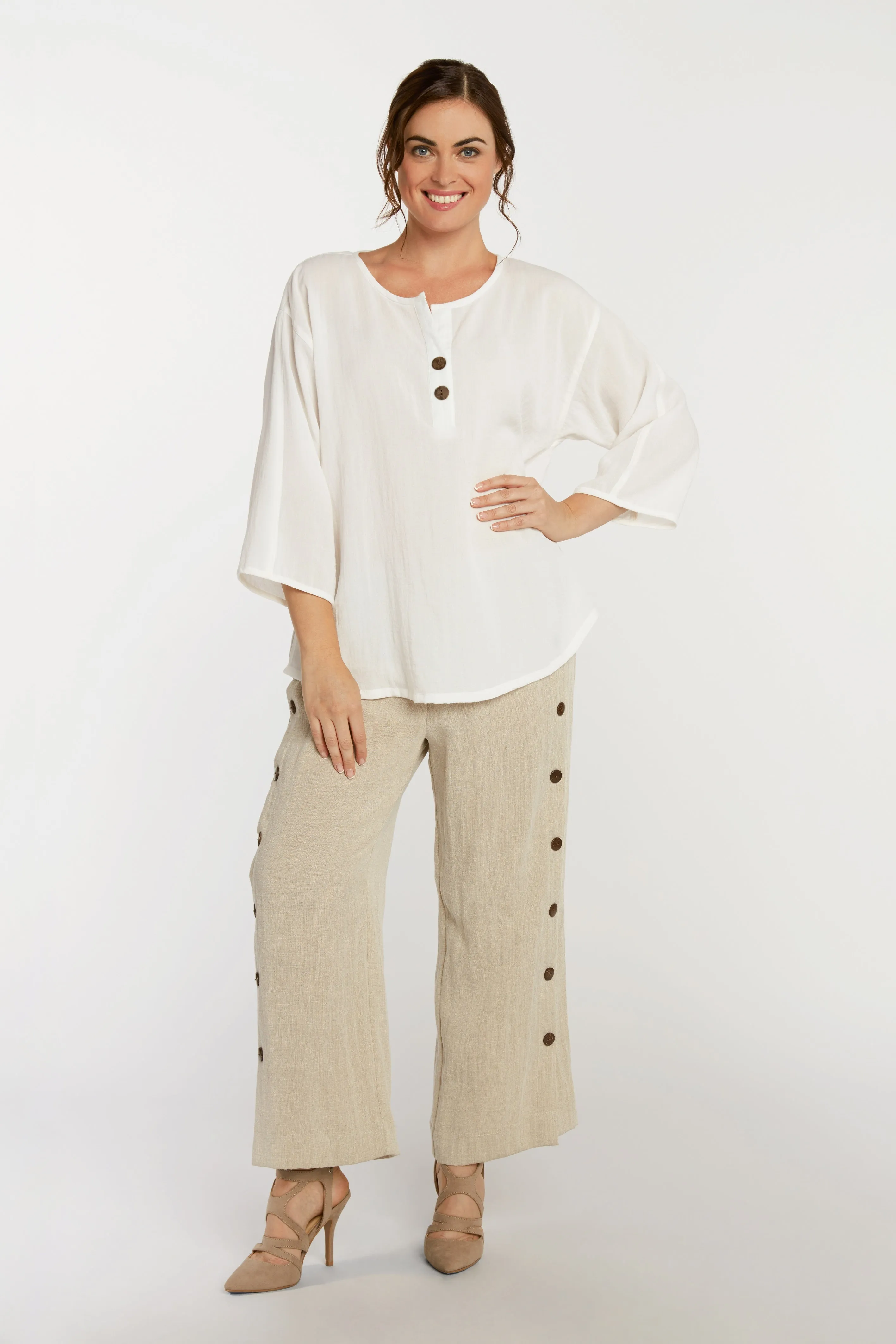 AAPT20 - Coconut Button Ankle Linen Pant