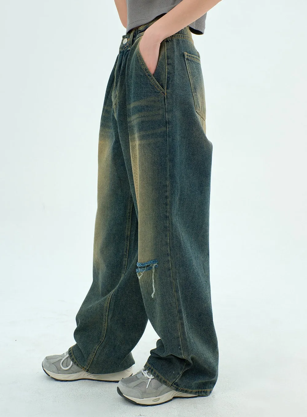 Baggy Dark Wash Jeans BY308