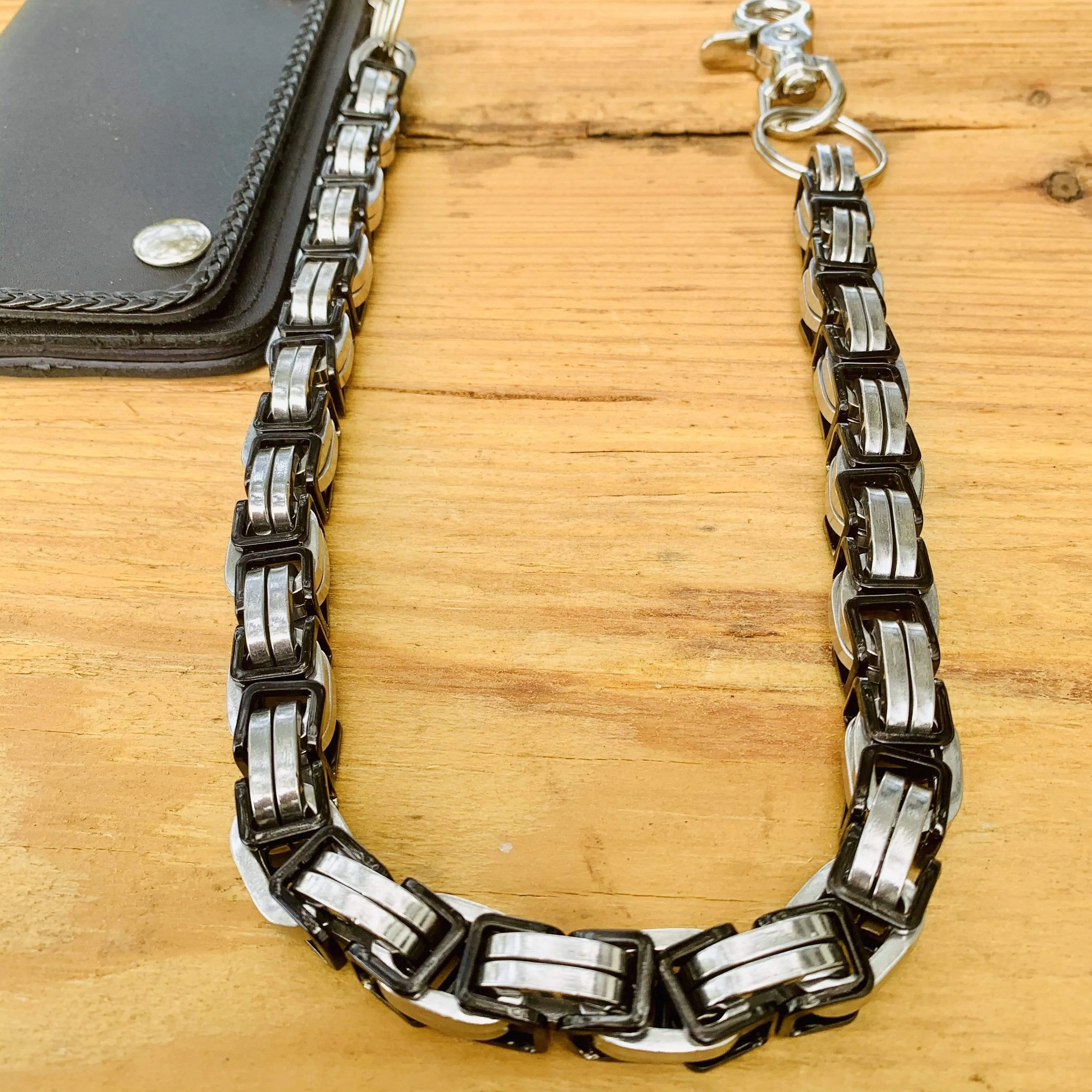 Daytona - Silver & Black - Wallet Chain Deluxe - 1/4 inch wide