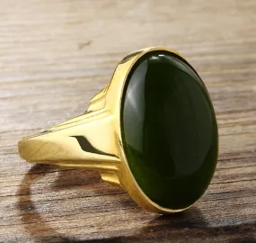 Men's Ring with Green Agate Stone in 14k Yellow Gold