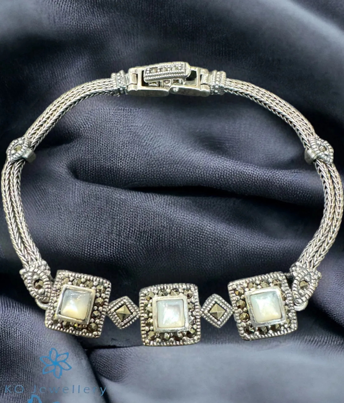 The Arizona Sparkle Silver Marcasite Bracelet (Pearl)