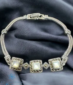 The Arizona Sparkle Silver Marcasite Bracelet (Pearl)