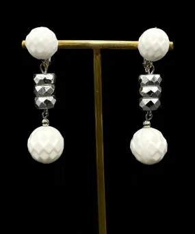 【USA輸入】ヴィンテージ VOGUE ホワイト ミラーボール イヤリング/Vintage VOGUE White Mirrorball Clip On Earrings