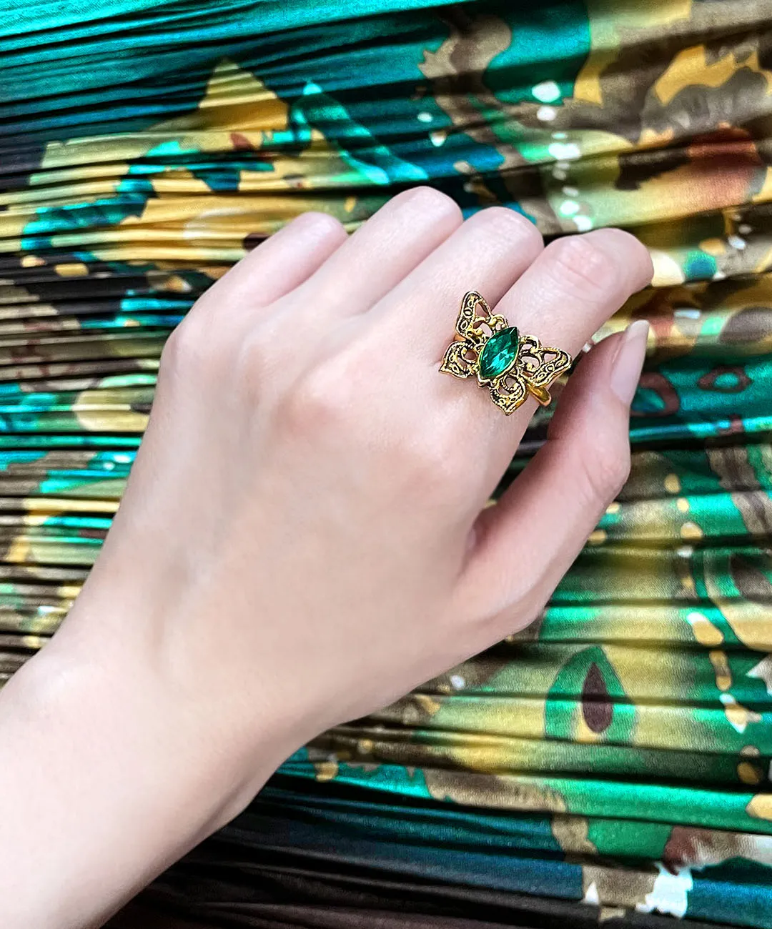 【USA輸入】ヴィンテージ バタフライ エメラルド ビジュー リング/Vintage Butterfly Emerald Bijou Ring